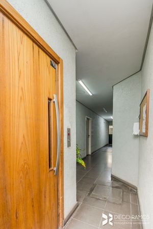 Image 32 - 271085