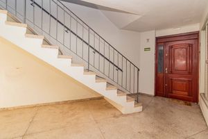 Image 33 - 232826