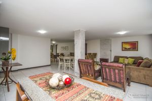 Image 32 - 872385