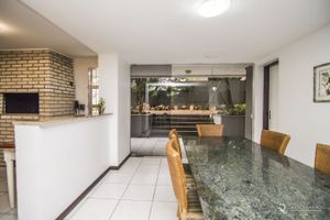 Image 35 - 872385