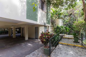 Image 30 - 868265