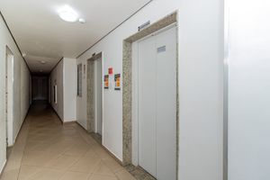 Image 33 - 856803