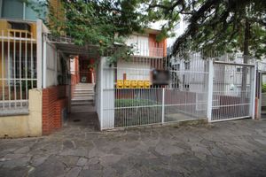 Image 22 - 876409