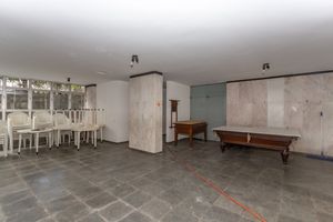 Image 56 - 869776