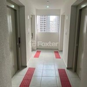 Image 25 - 870013