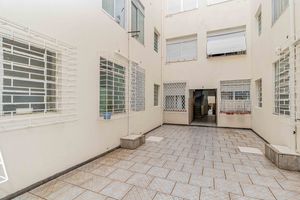 Image 28 - 915514