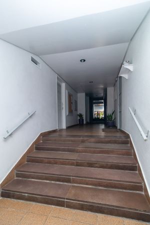 Image 21 - 866568