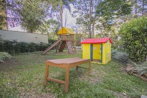 Image 11 - 5874