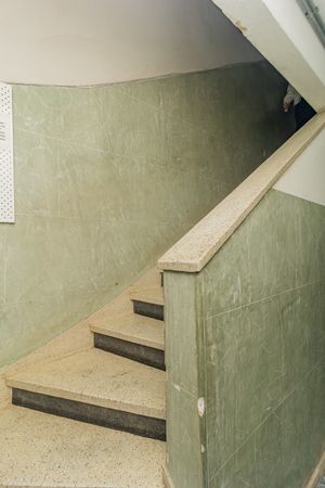 Image 31 - 871370