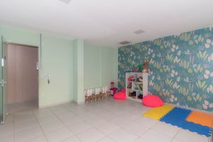 Image 34 - 873700