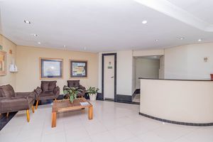 Image 12 - 201767