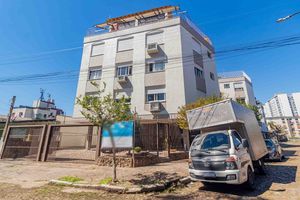 Image 32 - 926787