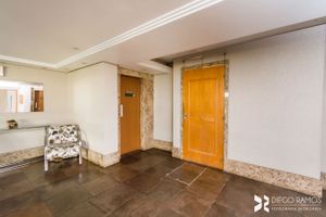 Image 29 - 854565