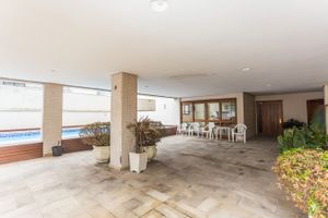 Image 39 - 458756