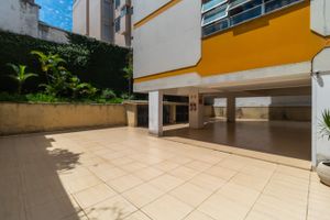 Image 71 - 228986