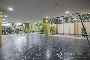 Image 5 - 5999