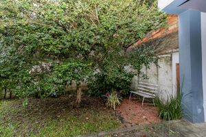Image 36 - 875091