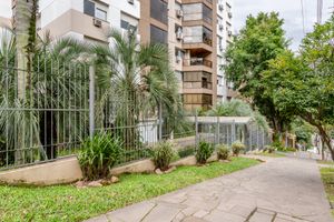 Image 17 - 183693