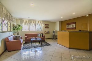 Image 30 - 819812