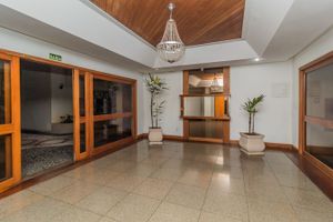 Image 6 - 610