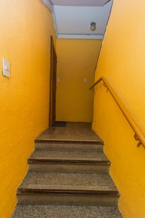 Image 2 - 61716