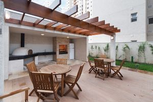 Image 9 - 897722