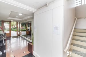 Image 5 - 6271