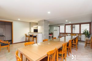 Image 11 - 6271