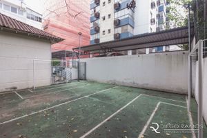 Image 29 - 302091