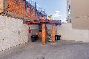 Image 23 - 887620
