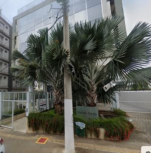 Image 15 - 923833