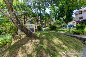 Image 6 - 6426