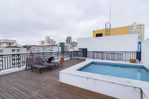 Image 25 - 882638