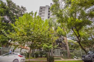 Image 13 - 523483