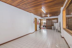 Image 4 - 239285