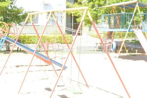 Image 4 - 185848