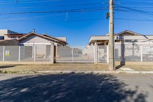 Image 33 - 885037