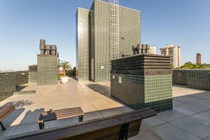 Image 30 - 149033