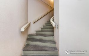 Image 1 - 6557