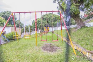 Image 18 - 881423