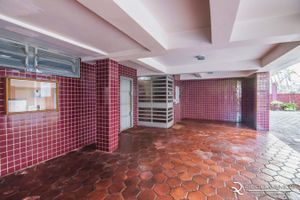 Image 1 - 6581