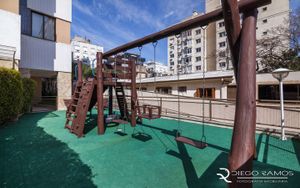 Image 42 - 506258