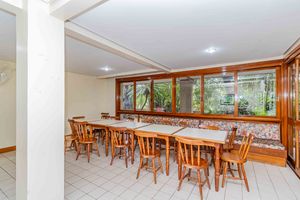 Image 36 - 875439