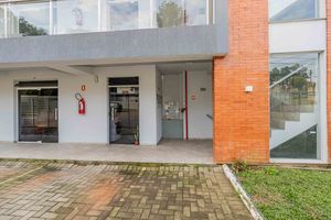 Image 24 - 750471