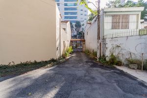 Image 35 - 887386
