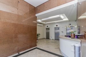 Image 20 - 207542