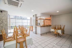 Image 41 - 206780
