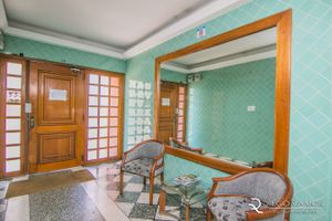 Image 20 - 286399