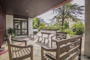 Image 35 - 305578