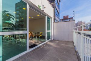 Image 29 - 295440